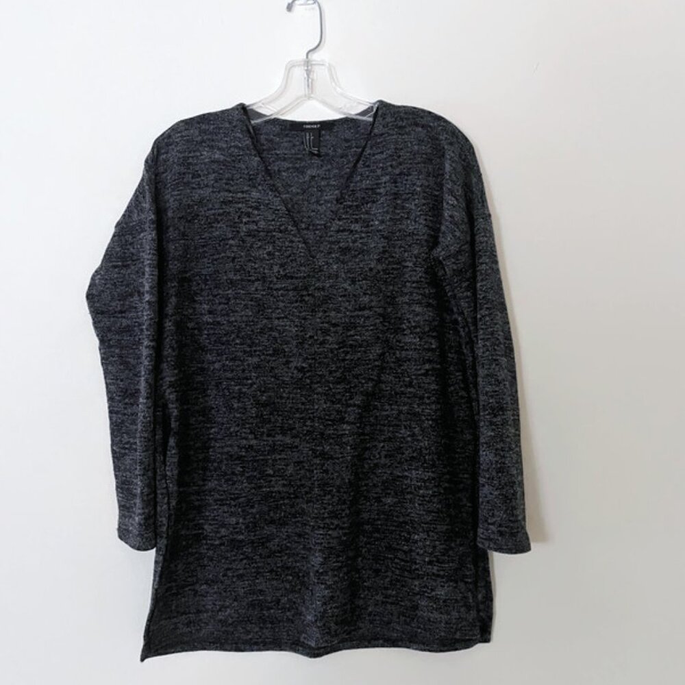 FOREVER 21 V neck sweater